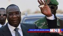 Төрийн эргэлтээр гарсан Ерөнхийлөгч огцорчээ