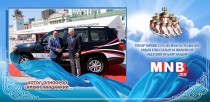 Наадмын түрүү бөхийг Тоёота компани “Ланд крузер-200”-гаар шагнана