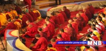 Чингис хааны талбайд 500 лам ном хурна