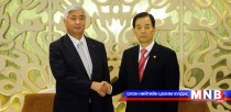 Япон, Өмнөд Солонгосын Батлан хамгаалахын сайд нар уулзав