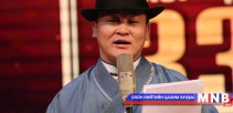 Ц.Эрдэнэбаатар: Яруу найраг шүлгэн хүлэг мөн ч байнд нь адуу өгдөггүй болохоор би ногт ганзагалж о..