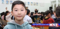 Өмнөговийн сурагчид “Өнөөдрийн уншигч маргаашийн манлайлагч” уриан дор чууллаа