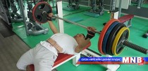 Монголчууд хэвтээ шахалтын ДАШТ-ээс хос мөнгөн медаль хүртлээ