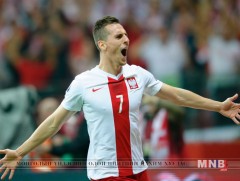 Милик багаа ялалтад хөтлөв