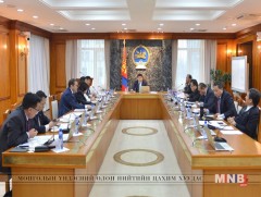 Дадлагажигч, ажилтны шилжилт хөдөлгөөний төв байгууллаа