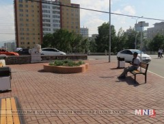 Номын худалдааны төвийн зүүн урд талыг тохижууллаа