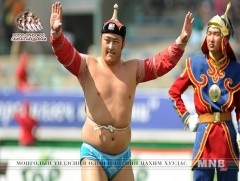 Ш.Мөнгөнбаатар хамгийн олон түрүүлжээ