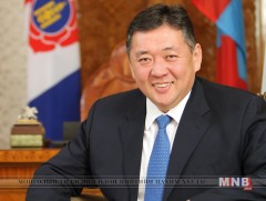 УИХ-ын дарга Төв аймгийнханд баярын мэндчилгээ дэвшүүлжээ