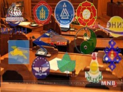 Иргэд улс төрийн намуудыг авлигад хамгийн их өртсөн гэж дүгнэжээ