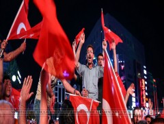 Туркийн Засгийн газар 25 мянган хүнийг шалгаж байна 