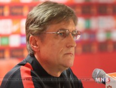 Адам Навалка: 