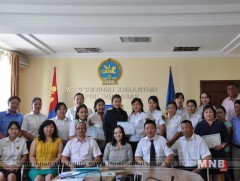 Хилийн боомт дахь алба, хэлтсийн ариутгагч нарт сертификат гардууллаа