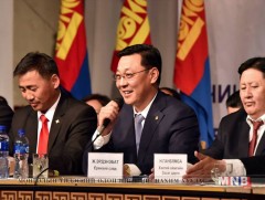 Ерөнхий сайд Ж.Эрдэнэбат Хэнтий аймгийн иргэдтэй уулзалт хийлээ