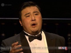 Э.Анхбаяр дэлхийн дуучин гэдгээ харууллаа