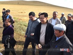 Ж.Эрдэнэбат: Хүнсний ногоо, үр тарианы борлуулалтад Засгийн газар анхаарч ажиллана
