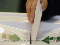 Унгарт дүрвэгсдийн асуудлаар бүх нийтийн санал хураалт болно 