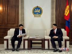 “Төрөөс мөнгөний  бодлогын талаар 2017 баримтлах бодлого батлах тухай” УИХ-ын тогтоолын төслийг өр..