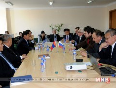 Монгол, ОХУ-ын эрдэмтэд эрдэм шинжилгээний хурал зохион байгуулж байна 