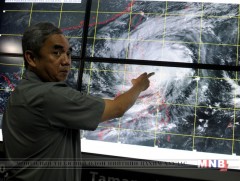 Филлипиний арлуудын ойролцоо хуй салхи үүсчээ