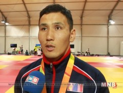 Спортын онцлох зочин нэвтрүүлэгт: Б.Ууганхүү оролцож байна /2016.09.17/