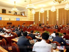 Үндсэн хуулийн цэцийн дүгнэлтийг хүлээн авсантай холбогдуулан зарим хуульд нэмэлт, өөрчлөлт орууллаа