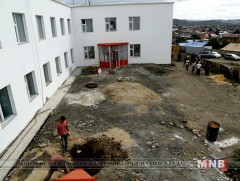 Улсын хэмжээнд 350 гаруй сургуулийн барилгын ажил зогсчээ