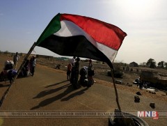 Өмнөд Суданаас дайжсан хүний тоо саяд хүрчээ