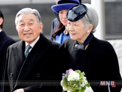 Японы эзэн хааны сэнтийгээсээ огцрох тухай хүсэлтийг хурдан шийдэх хэрэгтэй гэв