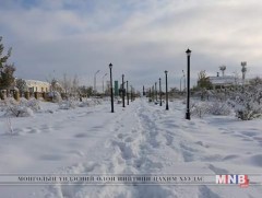 Дундговь аймагт их хэмжээний цас оржээ