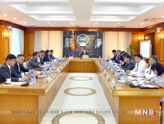 Ирэх онд эдийн засаг, нийгмийг хөгжүүлэх 5.5 их наяд төгрөгийн ажил хийнэ