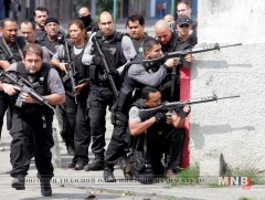 Рио-Де-Жанерогийн гудамжинд буудалцаан боллоо