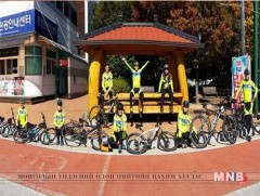 Монголчууд анх удаа багийн дугуйн аяллыг гадаад улсад амжилттай хийлээ 