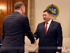 УИХ-ын дарга М.Энхболд Элчин сайд С.Чепурнойг хүлээн авч уулзлаа