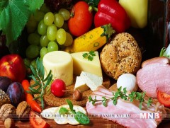 Хүнсний бүтээгдэхүүн бүрт стандартаар заасан хадгалах хугацаа гэж байдаг