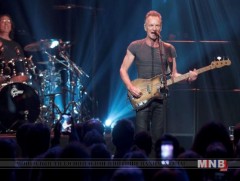 Дуучин Стинг “Батаклан” концертын танхимд тоглолт хийлээ 