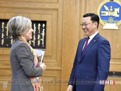 Ерөнхий сайд Ж.Эрдэнэбат Чехийн Элчин сайдыг хүлээн авч уулзлаа