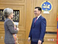 Ерөнхий сайд Ж.Эрдэнэбат Чехийн Элчин сайдыг хүлээн авч уулзлаа