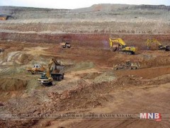 Монгол улс 2200 гаруй ордтой ч Эрдэнэт, Оюутолгой, Тавантолгойн асуудлаас давж чадахгүй байна