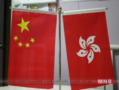 Хонгконгийн ардчиллыг дэмжигч 8 хууль тогтоогчийн эрхийг хасч магадгүй 