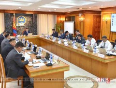 Үндсэн хуульд нэмэлт, өөрчлөлт оруулах талаар судлах ажлын хэсэг байгуулав