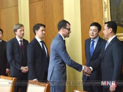 Элчин сайд нарыг хүлээн авч уулзлаа