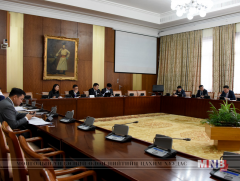 УИХ-ын Хууль зүйн байнгын хороо хуралдав