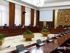 УИХ-ын Эдийн засаг болон Төсвийн байнгын хорооны хамтарсан хуралдаан боллоо