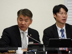 Хуулийн төслүүдийг анхны хэлэлцүүлгээр батлахыг дэмжлээ