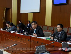 Хууль зүйн байнгын хороо хуралдав