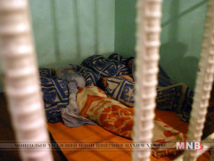 Эмнэлэг бус, цагдаагийн байгууллага албадан эрүүлжүүлнэ