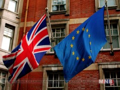 Их Британийн Засгийн газар ЕХ-ны эгнээнээс гарах төлөвлөгөөгөө нийтэд танилцуулна