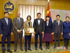 НҮБ-ын газрын дарга Фенг Мин Онцгой байдлын тэргүүний ажилтан болов