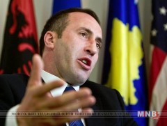 Серб улс Косовогийн чөлөөлөх армийн захирагч асанг шилжүүлэн өгөхийг шаардлаа