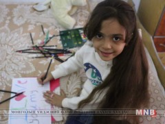 Долоон настай сири охин АНУ-ын ерөнхийлөгчид захидал бичжээ